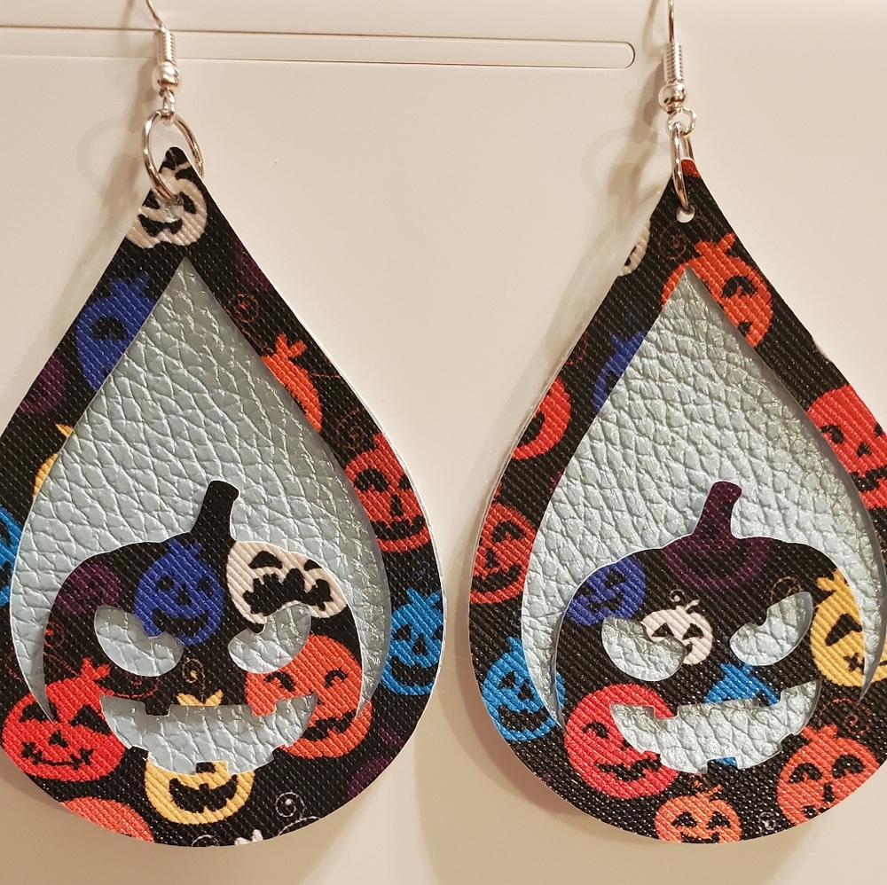 Spooky pumpkin earrings